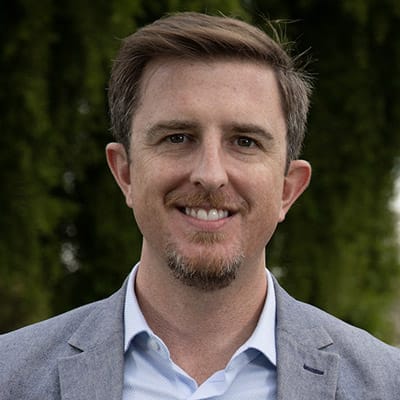 Trevor Chandler headshot