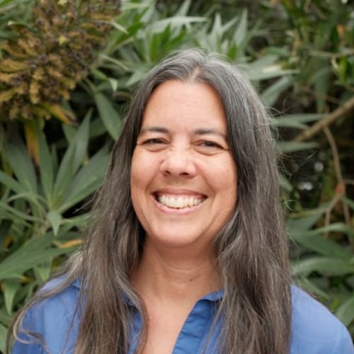 Supryia Ray headshot