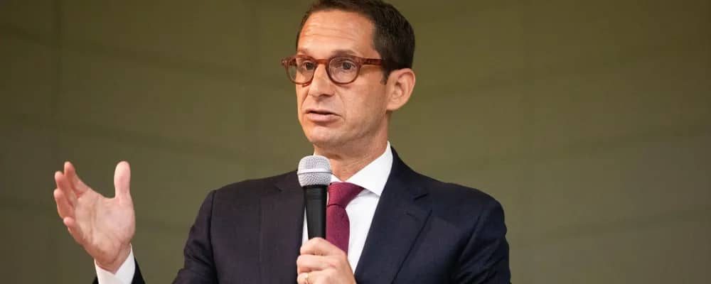 Nine teams for street crises, zero coordination. Not anymore.