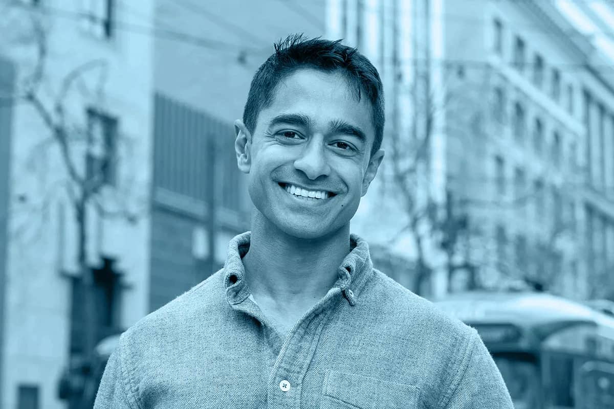 Saikat Chakrabarti kicks off bid to unseat Nancy Pelosi