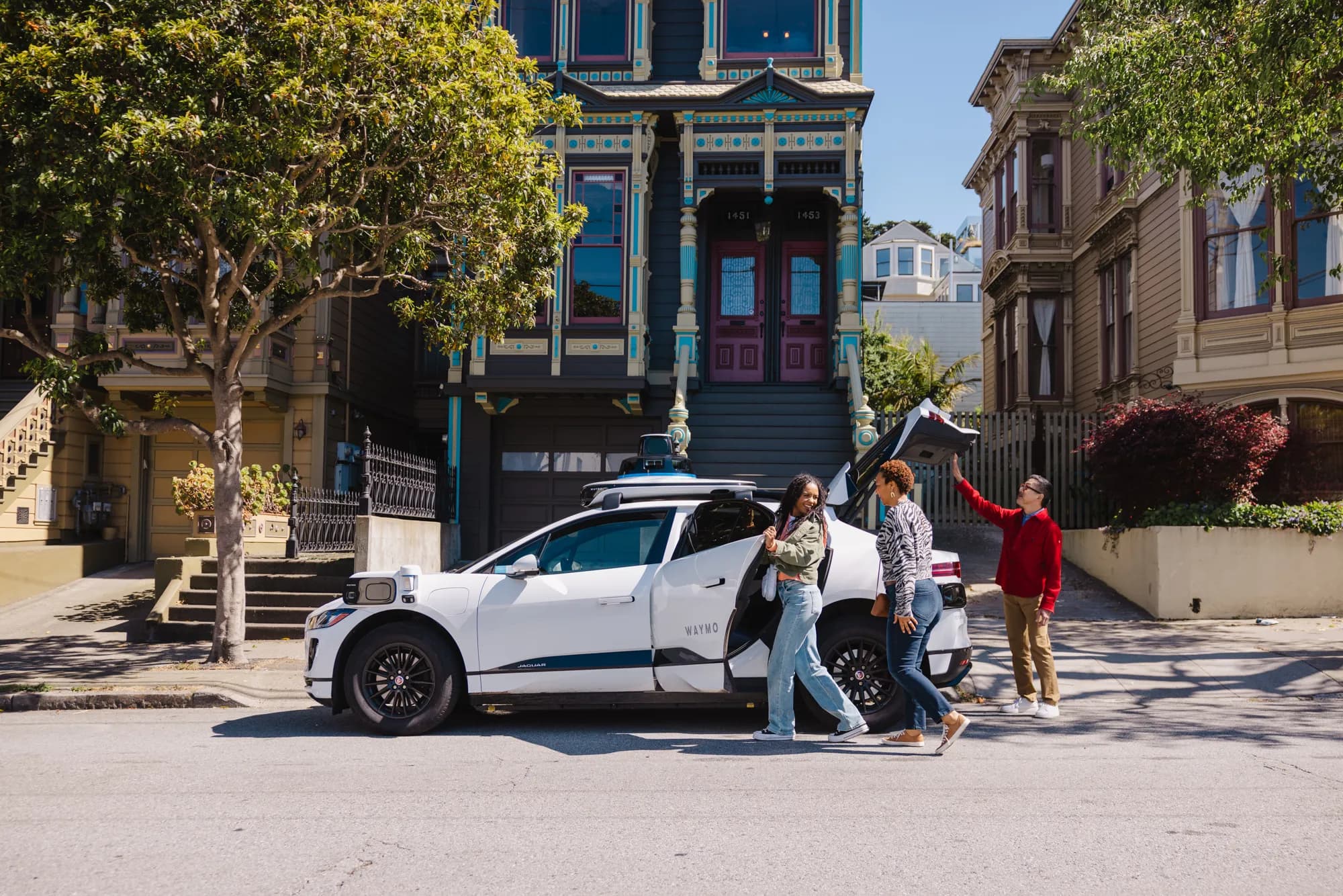 Waymo robotaxis are safer than human drivers